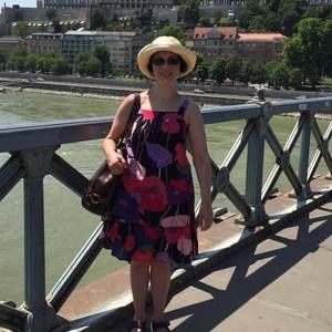 Meet your Posher, Carmen